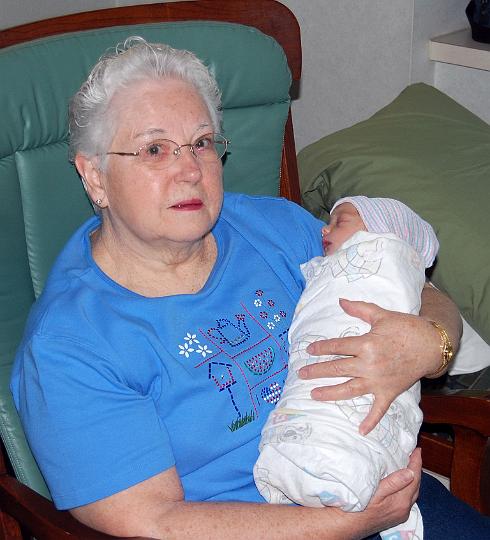 Jillian Daily008.JPG - Grandma Dixon holding Jillian